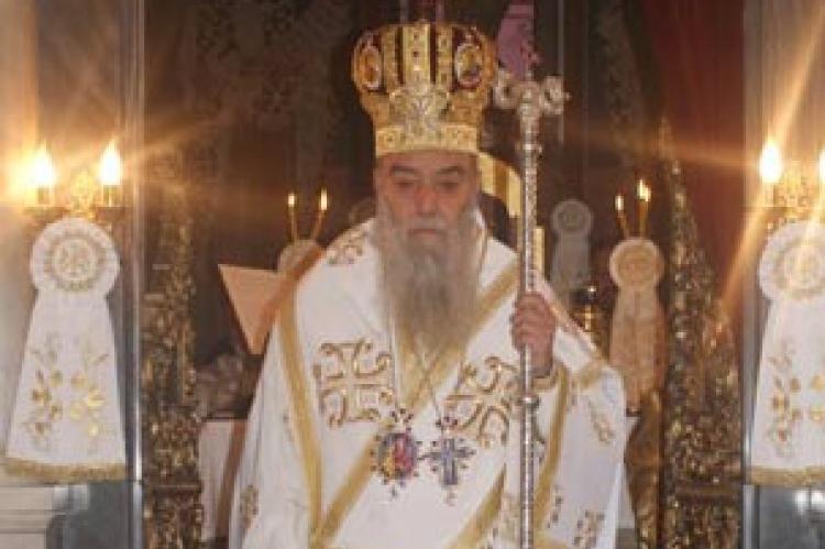 http://orthodoxia.info/news/wp-content/uploads/2015/02/gortynos_megalopolews_ieremias1_0_0.jpg